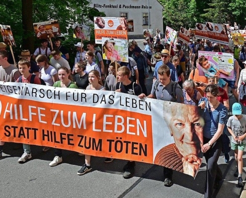 Foto vom Schweigemarsch 2026 in Annaberg-Buchholz